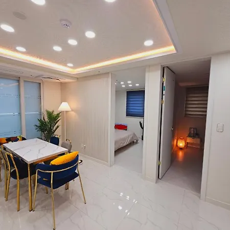 Seoul Hwaogok Large Three Bedroom - 10Mins To Gimpo Airport